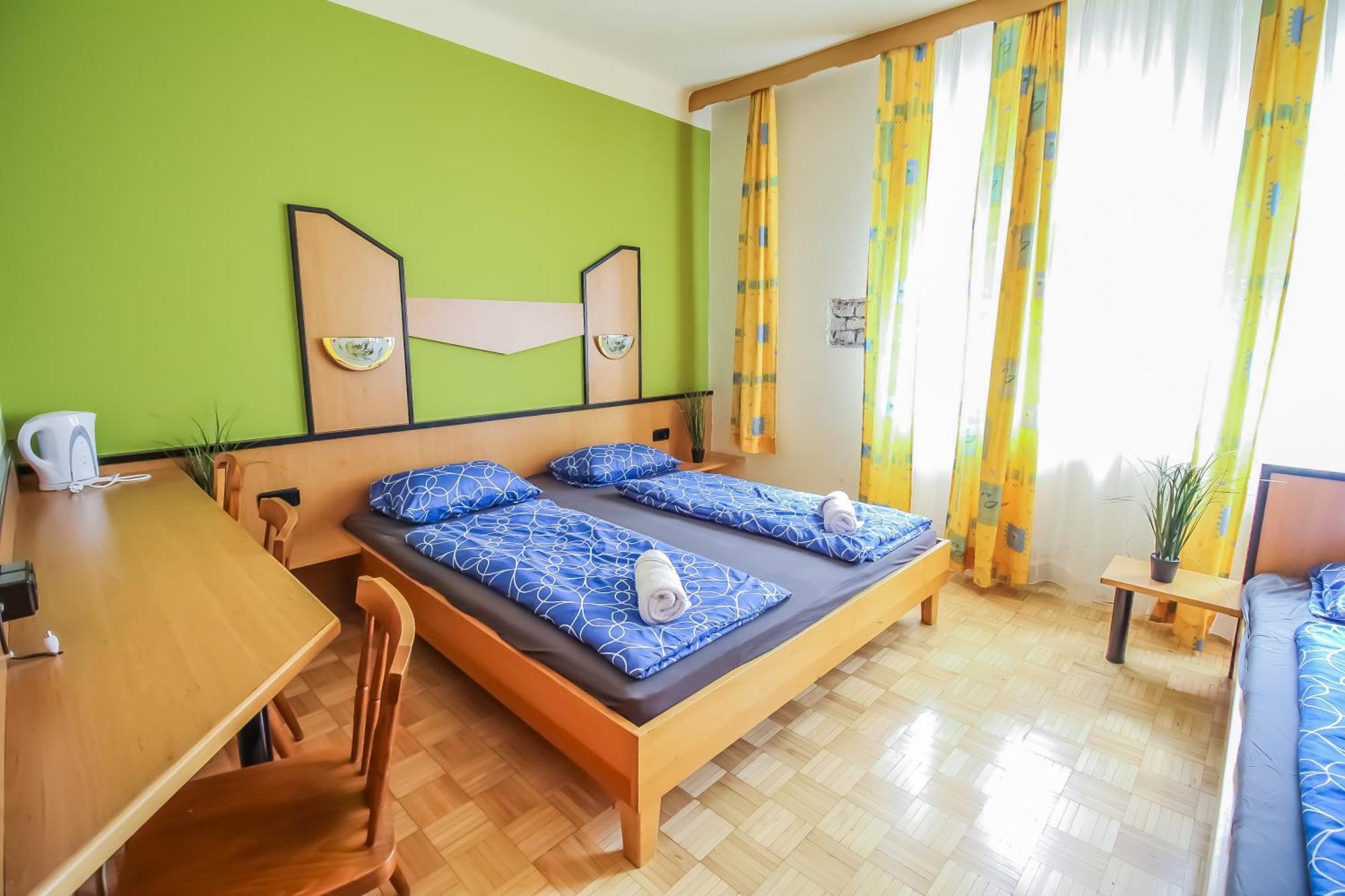 Cozy Rooms - U3 Hutteldorferstrasse Vienna Luaran gambar