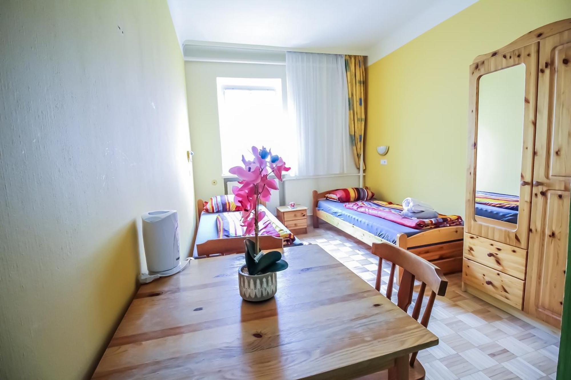 Cozy Rooms - U3 Hutteldorferstrasse Vienna Luaran gambar